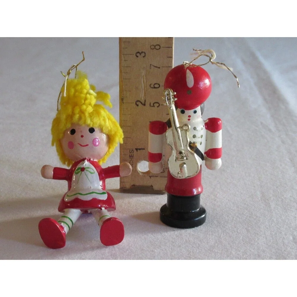 READ* Lot Vintage Wood Christmas Tree Ornament Doll Yarn Hair Toy Soldier Guitar